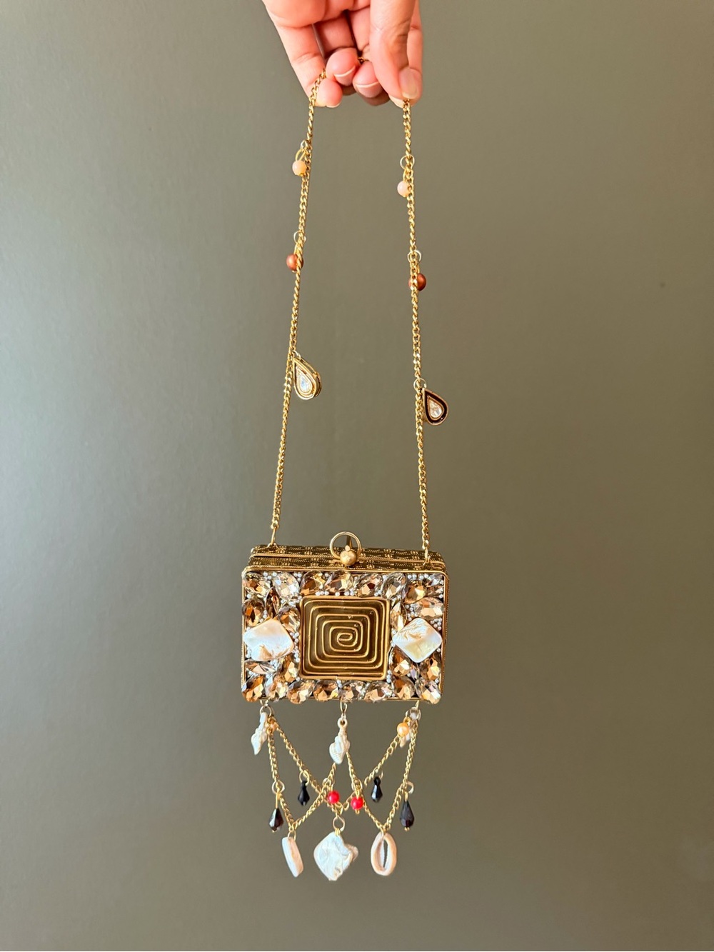 Gold Embellished Evening Crossbody Bag with Shell and Gem Accents